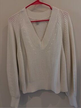 a new day Cream V-Neck Ribbed Knit Sweater